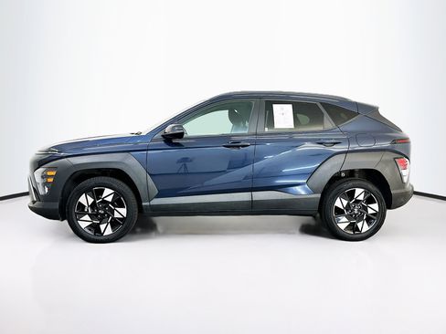 Used 2025 Hyundai Kona SEL image 4