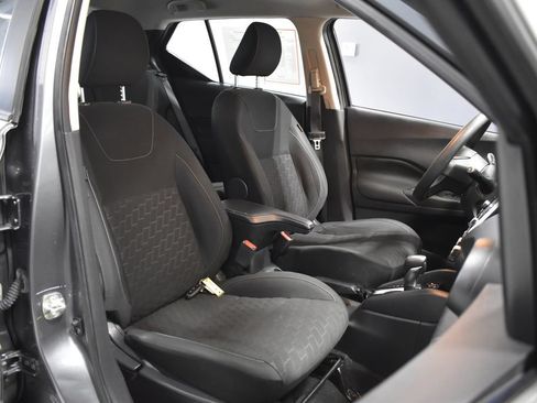 Used 2021 Nissan Kicks S FWD image 14