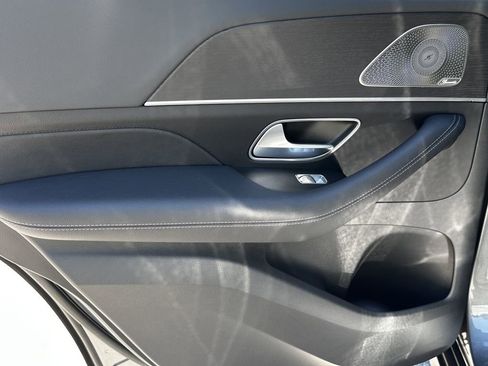 Certified 2025 Mercedes-Benz GLE 450 4MATIC image 25