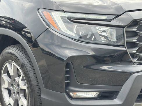 Used 2023 Honda Passport TrailSport image 10