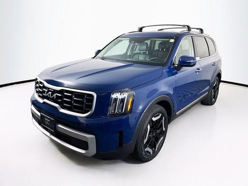 Certified 2024 Kia Telluride S AWD/4WD image 1