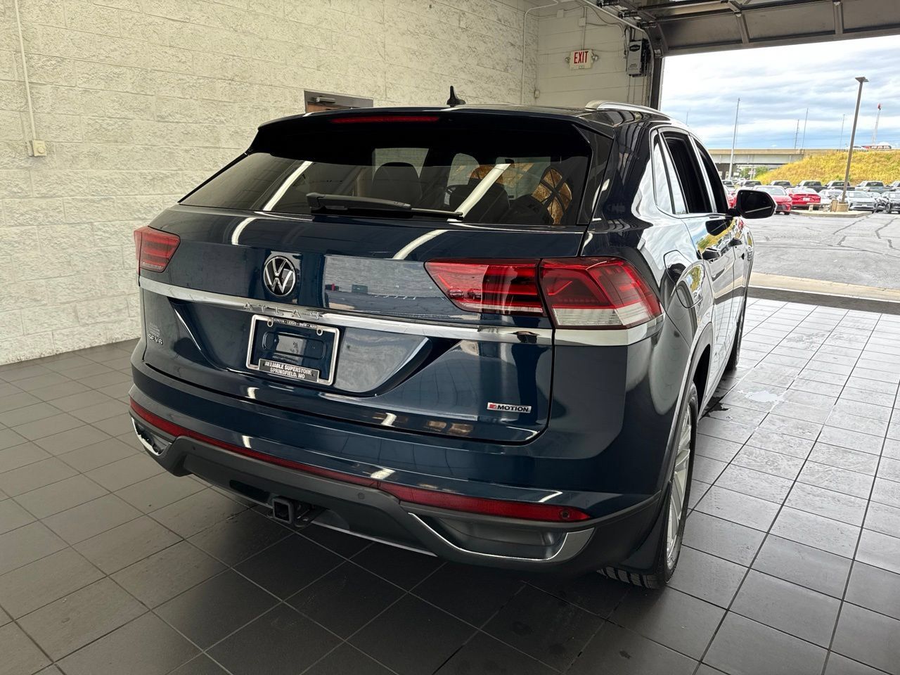 Used 2021 Volkswagen Atlas Cross Sport SE w/ Panoramic Sunroof Package AWD/4WD image 7