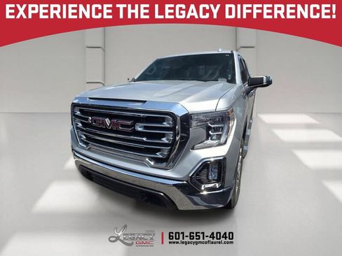 Used 2022 GMC Sierra 1500 SLT RWD image 1