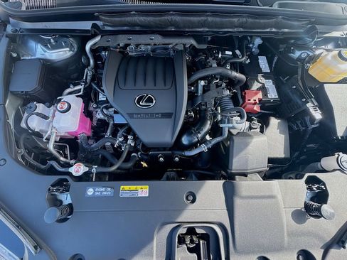 Used 2024 Lexus RX 350 FWD w/ Technology Package image 33