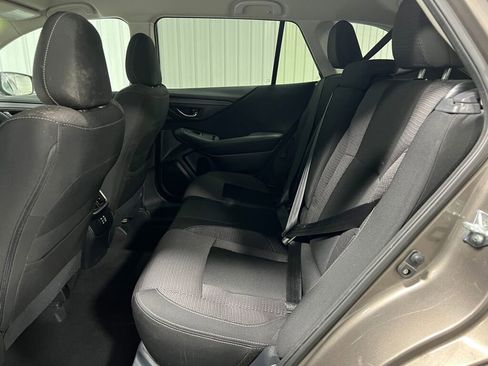 Used 2024 Subaru Outback Premium image 6