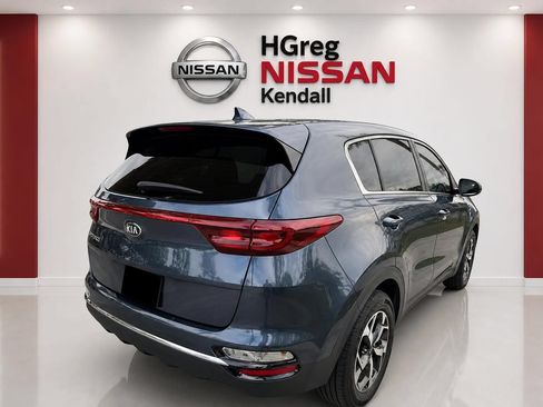 Used 2022 Kia Sportage LX FWD image 4