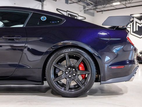 Used 2022 Ford Mustang Shelby GT500 w/ Carbon Fiber Track Pack RWD image 17