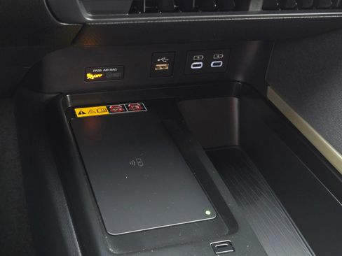 Used 2026 Toyota Camry LE FWD image 18