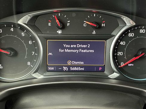 Used 2021 Chevrolet Equinox Premier AWD/4WD image 10