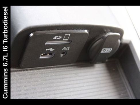 Used 2016 RAM 3500 Laramie AWD/4WD image 46