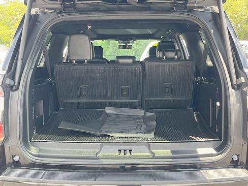 Used 2021 Ford Expedition Max Limited RWD image 28