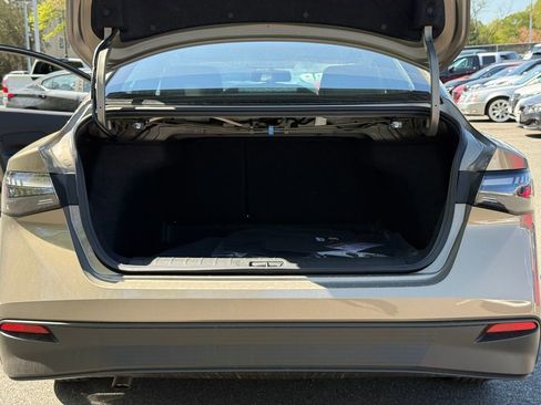 New 2026 Nissan Sentra SV w/ SV Convenience Package FWD image 23