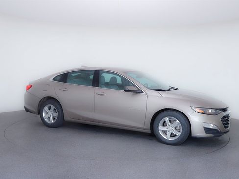 Used 2023 Chevrolet Malibu LT image 10