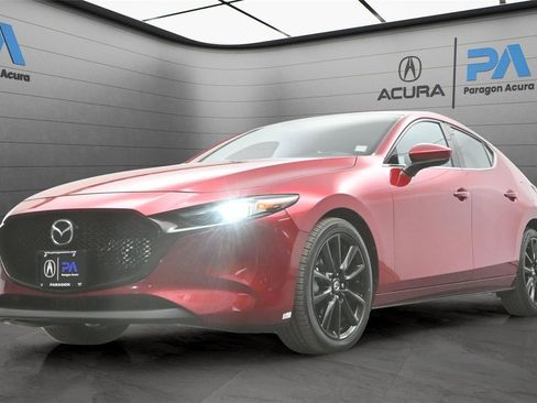 Used 2021 MAZDA MAZDA3 s image 30