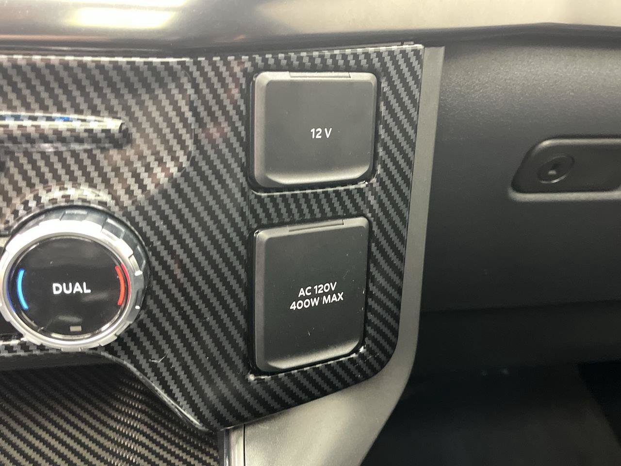 Used 2024 Ford F150 Lariat w/ Equipment Group 502A High AWD/4WD image 25