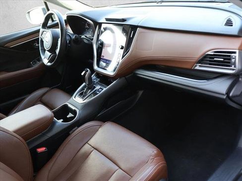 Used 2022 Subaru Outback Touring AWD/4WD image 29