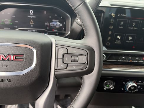 Used 2024 GMC Sierra 1500 Elevation AWD/4WD image 21