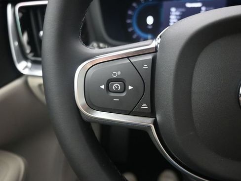 Used 2024 Volvo S60 B5 Core w/ Climate Package image 22