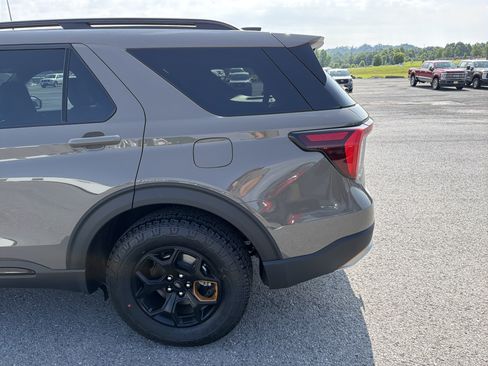 New 2026 Ford Explorer Tremor w/ Tremor Ultimate Package AWD/4WD image 7