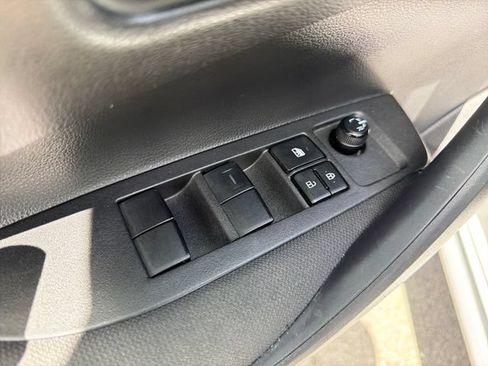 Used 2025 Toyota Corolla LE FWD image 17