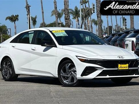 Certified 2025 Hyundai Elantra Sport image 1