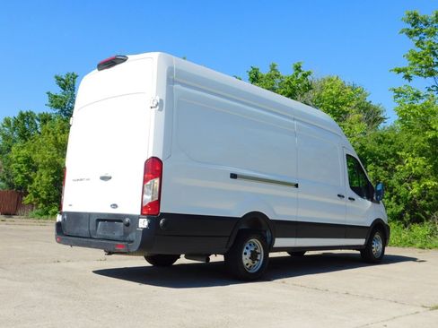 Used 2024 Ford Transit 250 148 High Roof Extended AWD w/ Load Area Protection Package image 5