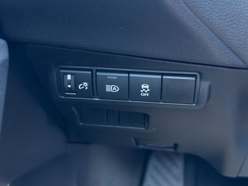 New 2026 Toyota Corolla Cross LE image 29