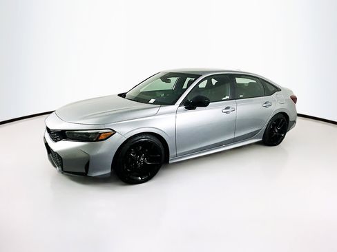 Used 2025 Honda Civic Sport image 4