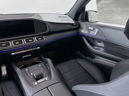 New 2026 Mercedes-Benz GLS 450 4MATIC image 26