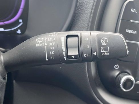 Used 2023 Kia Soul LX w/ Option Group 015 FWD image 21