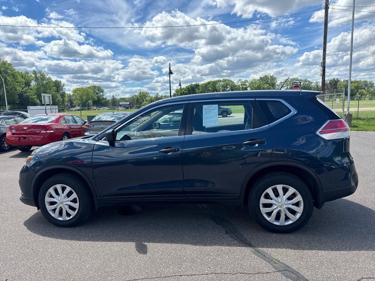 Used 2016 Nissan Rogue S AWD/4WD image 8