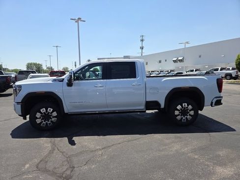 New 2026 GMC Sierra 2500 Denali w/ Denali Reserve Package AWD/4WD image 23