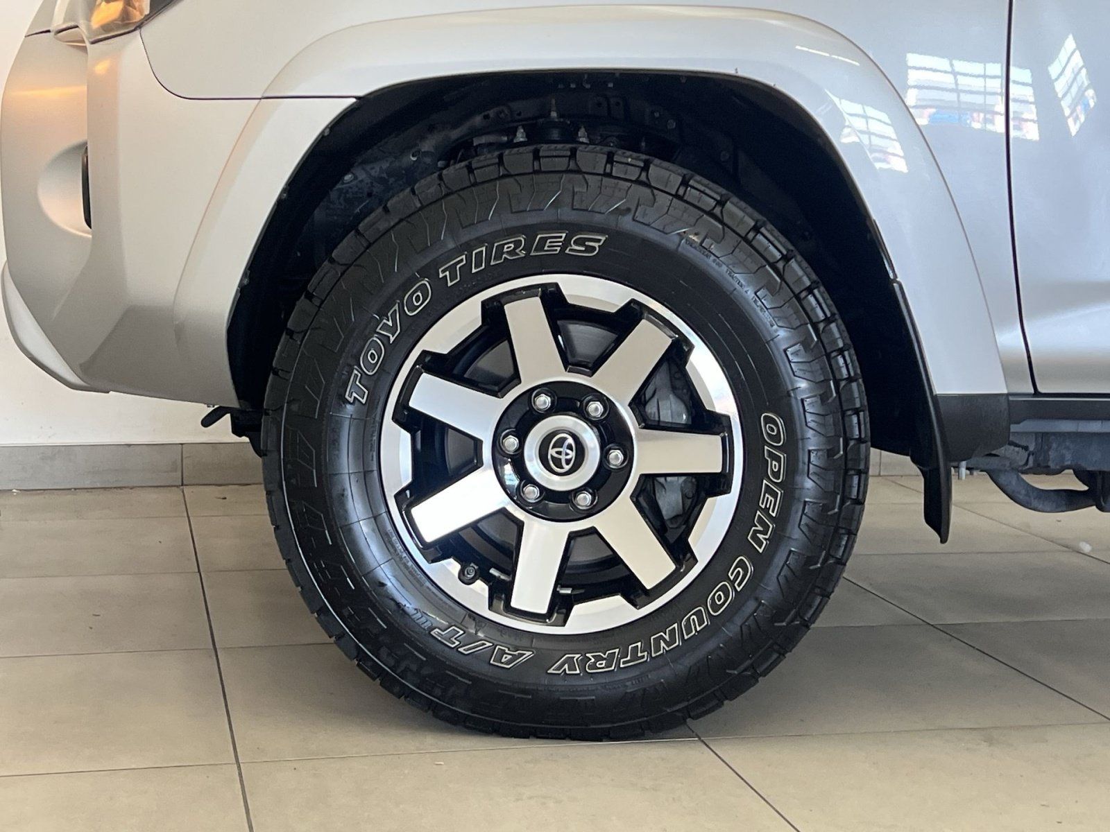Used 2020 Toyota 4Runner TRD Off-Road Premium w/ Moonroof Package AWD/4WD image 11