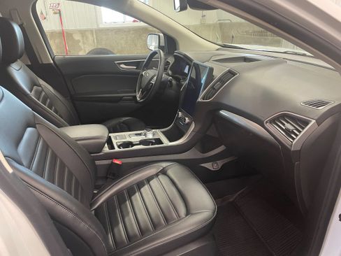 Used 2024 Ford Edge SEL w/ Convenience Package AWD/4WD image 37