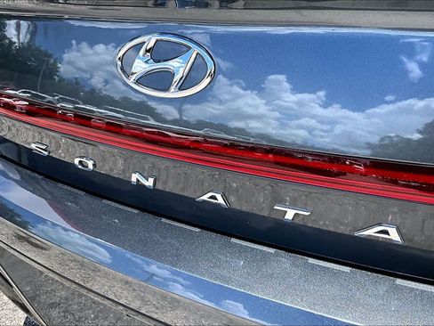 Used 2022 Hyundai Sonata SEL Plus w/ Cargo Package FWD image 11