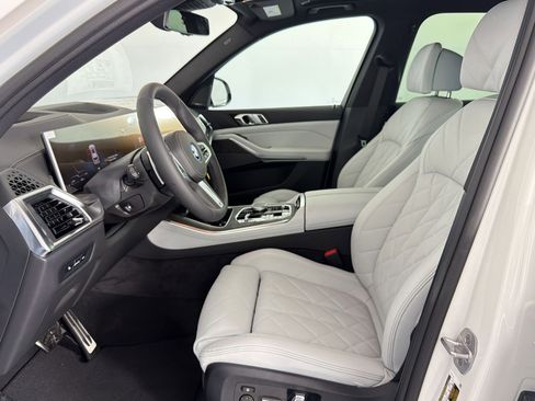 New 2026 BMW X5 xDrive50e w/ M Sport Package image 25