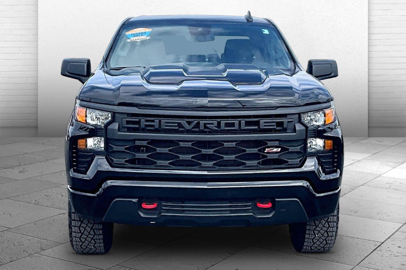Used 2026 Chevrolet Silverado 1500 Custom Trail Boss AWD/4WD image 2