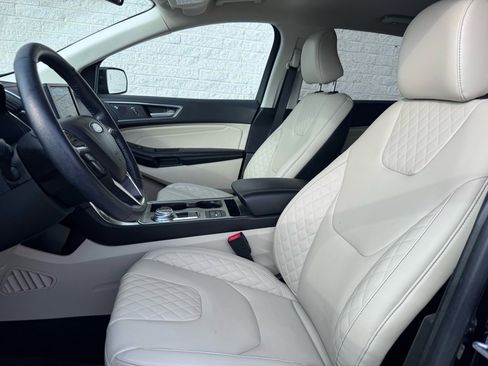 Certified 2023 Ford Edge Titanium image 15