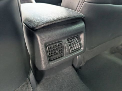 Used 2024 Toyota Camry XSE FWD image 18