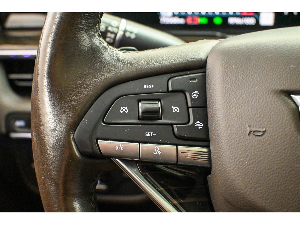 Used 2021 Cadillac Escalade Sport w/ Driver Assist Tech Package AWD/4WD image 44