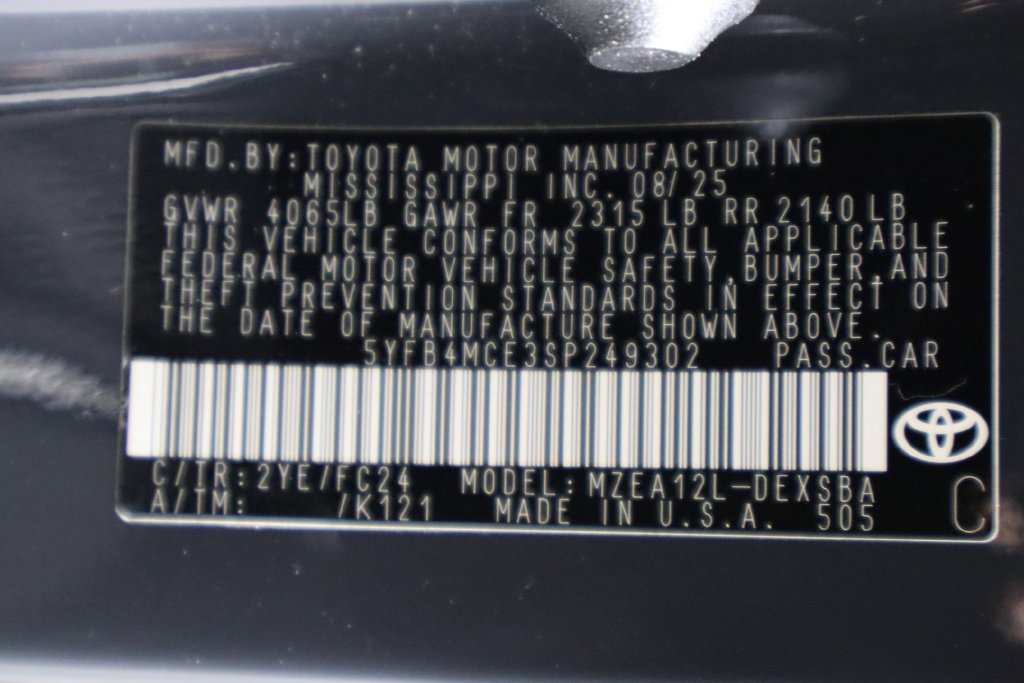 Used 2025 Toyota Corolla FX w/ Convenience Package FWD image 34