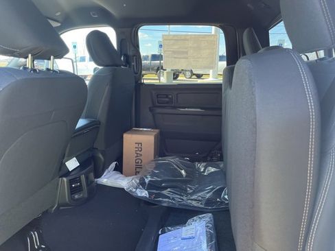 New 2024 RAM 3500 Tradesman w/ Towing Technology Group image 17