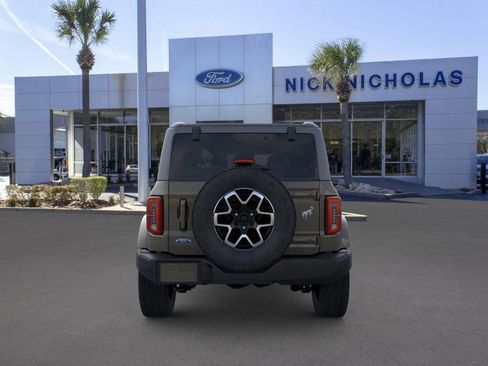 New 2025 Ford Bronco Outer Banks image 5