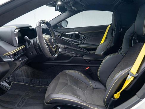 Used 2023 Chevrolet Corvette Z06 w/ Stealth Interior Trim Package RWD image 10
