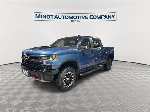 Used 2024 Chevrolet Silverado 1500 ZR2 AWD/4WD image 4