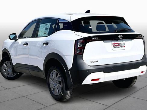 New 2026 Nissan Kicks S image 7