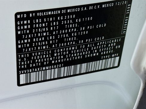 Used 2021 Volkswagen Tiguan SE FWD image 40