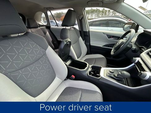 Used 2023 Toyota RAV4 XLE image 28