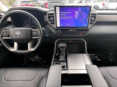 Used 2023 Toyota Sequoia Limited image 9