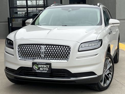 Used 2022 Lincoln Nautilus Reserve w/ Equipment Group 201A AWD/4WD image 3